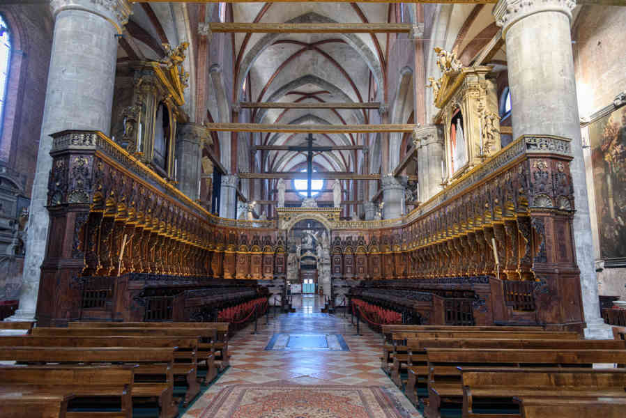 Italia - Venecia 124 - basílica Santa María Gloriosa dei Frari.jpg